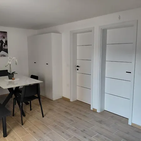 Azzuro Apartment Koper
