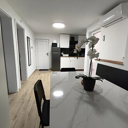 Azzuro Apartment Koper