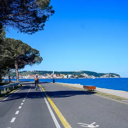 Azzuro Apartament Koper